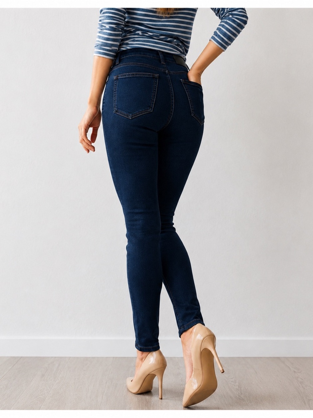 PAIGE Skyline Skinny Jeans Size 28 Azaria Dark Wash Stretch Mid Rise - Picture 2 of 9